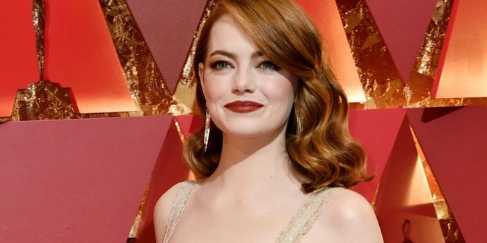 Emma Stone has ditched her trademark red hair for a dramatic new shade