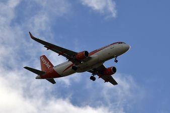 Experienced pilot answers some of the questions we’ve always wondered about