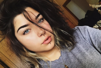 We’ve 30 questions for the girl who used her boyfriend’s testicles to apply makeup
