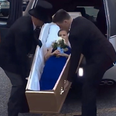 This ‘drop dead gorgeous’ teen arrived to prom in a coffin