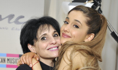 Ariana Grande’s mum helped fans to safety during concert attack