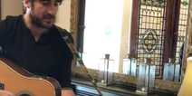 Danny from The Coronas just made this little girl’s day