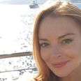 Lindsay Lohan posts a late-night sexy snap… then swiftly takes it down
