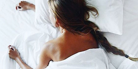 10 easy ways to wake up prettier (than you were going to sleep)