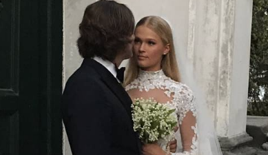 A Victoria’s Secret model married a millionaire… and it was seriously lavish