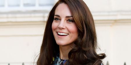Kate Middleton admitted to hospital in the early stages of labour