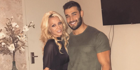 Everyone reckons Britney is engaged thanks to this photo