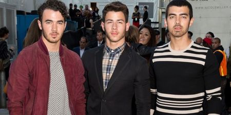 Fans freak the F out as a Jonas Brother reunion seems to be on the cards