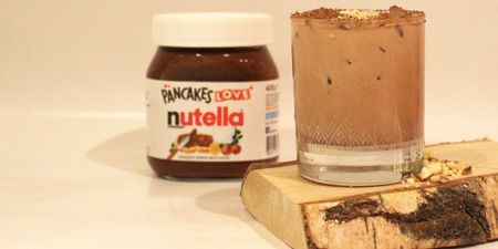 There’s a delicious chocolate-y Nutella cocktail and we need to make it ASAP