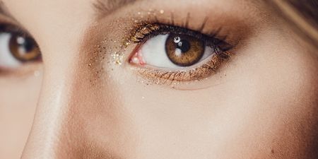Here is some gorgeous New Year’s Eve makeup inspiration for you fabulous ladies