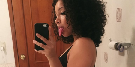 People can’t be dealing with woman’s bathroom selfie… and not just because she looks class