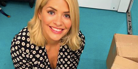 Holly Willoughby is wearing a Zara skirt but there’s one BIG drawback