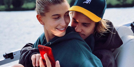 Hailey Baldwin just gave us a close up of her ring and WOW it’s bigger than we thought