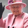 The Queen uses a special machine to wave when her arm gets tired and lol