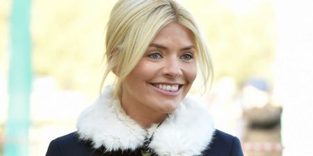 Holly Willoughby just wore the most wonderful red knitted jumper, but it’s pricey