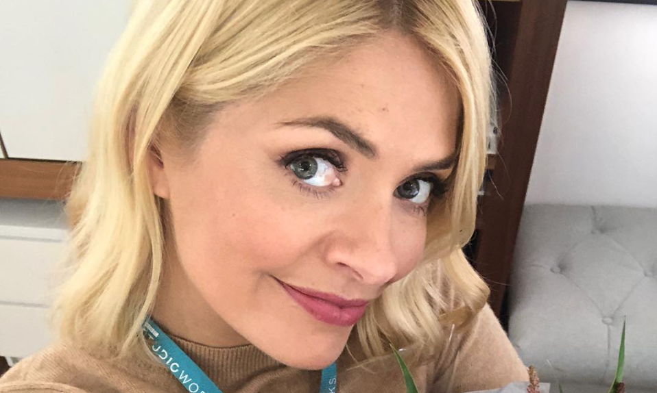 People have a serious issue with the dress Holly Willoughby wore