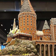 You NEED to see this Hogwarts-inspired gingerbread house right now