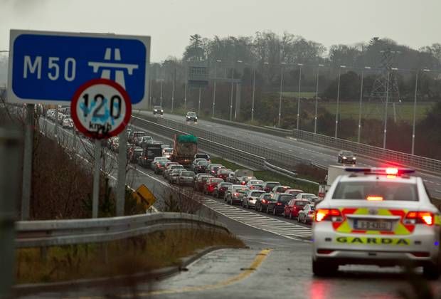 Breaking Chaos on roads as M50 CLOSES in both directions Her.ie