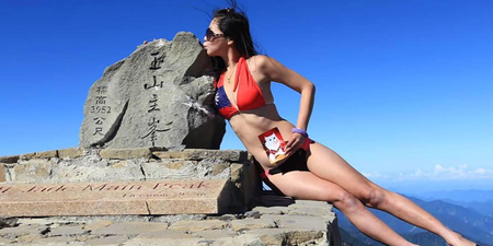 ‘Bikini Hiker’ blogger dies of suspected hypothermia in mountaineering accident