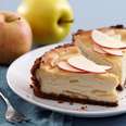 This super sweet apple cheesecake is the perfect dessert and it’s SO easy to make