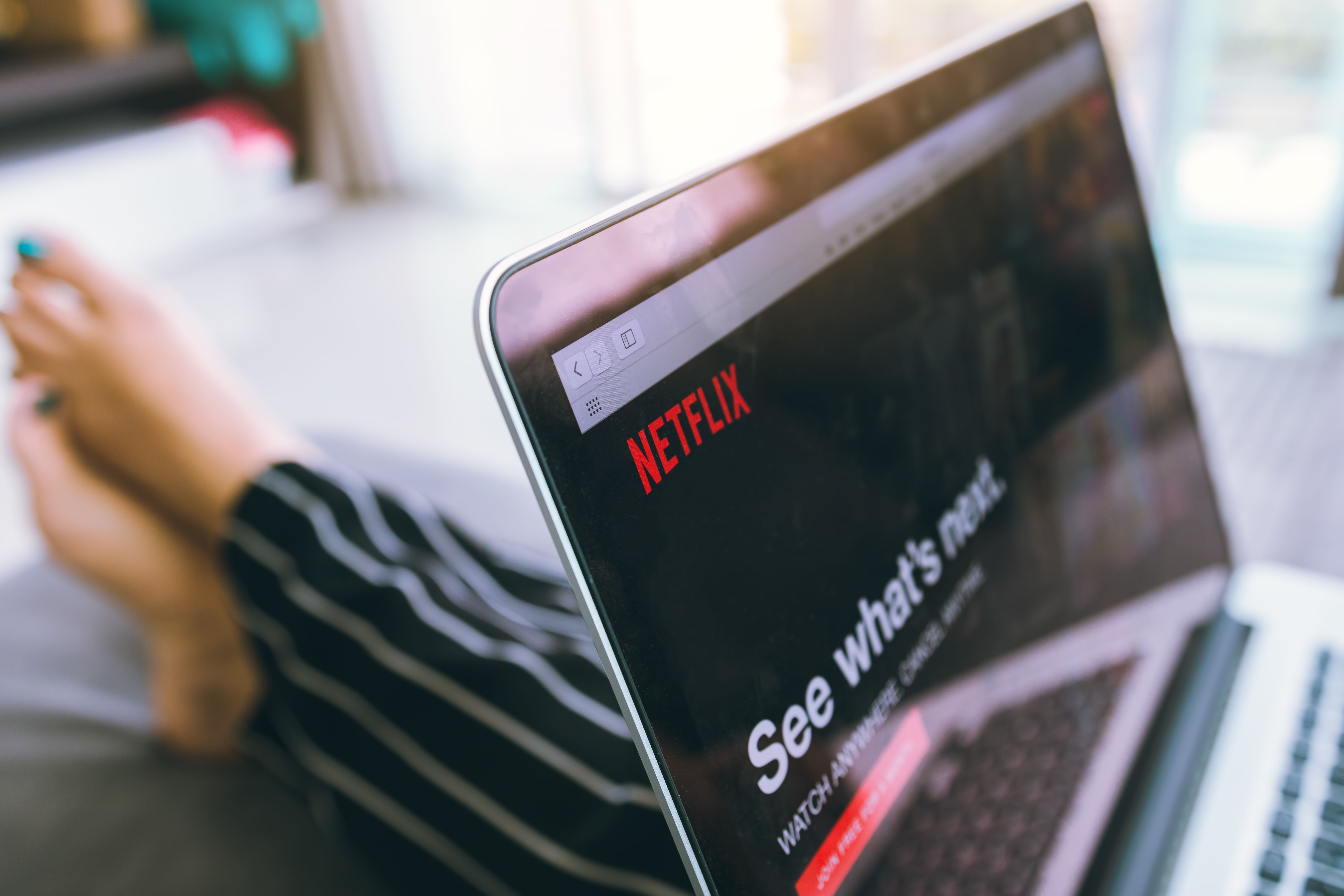 These Netflix Secret Codes For Romantic Movies & Shows Are Game