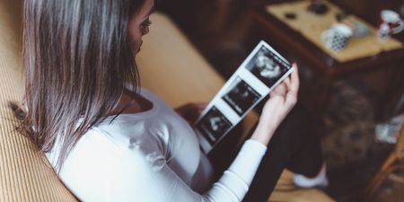 Woman torn as partner of 18 months doesn’t want their pregnancy