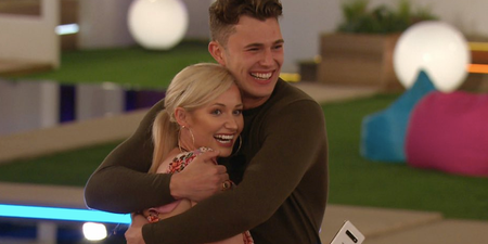 Curtis and Amy are killing it with cuteness on tonight’s Love Island