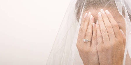 Wedding planner shares how bride ruins €13,000 dress after horrid bathroom accident