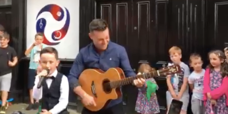WATCH: Nathan Carter surprises fan at Drogheda traditional music festival