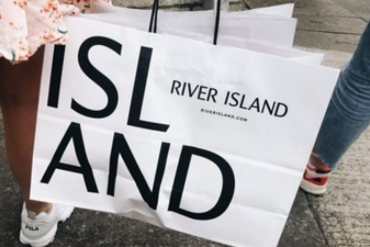 The flattering €43 River Island dress that we’ll be living in from now until Christmas