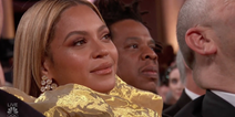 Did you spot Beyoncé proving yet again why she’s Queen Bey at the Golden Globes last night?