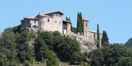 Ladies, you can actually rent an entire castle in Spain with your mates (for €30 a night)