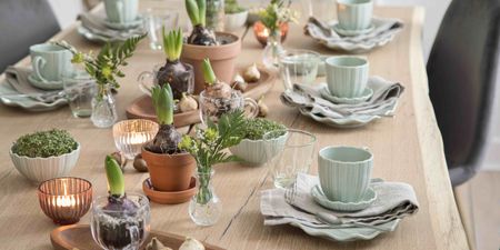 These new cups and saucers from Sostrene Grene are so pretty we want to host an afternoon tea right now