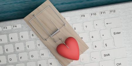 Gardaí warn of ‘romance fraud’ ahead of Valentine’s Day