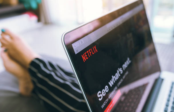 ‘Netflix Party’ lets you watch shows with your friends while social distancing