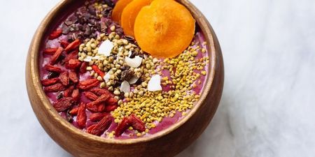 3 smoothie bowl breakfasts to keep your immune system good and strong