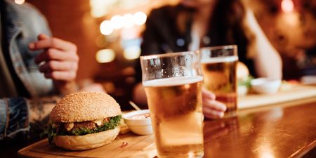 #Covid-19: Pubs can reopen if serving ‘substantial’ meal of at least €9