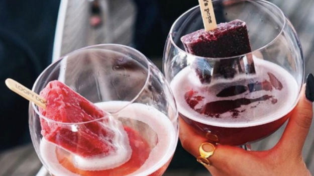 3 delicious ways to pimp your Prosecco for New Year's Eve