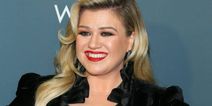 Kelly Clarkson says “people were really mean” to her after she won American Idol
