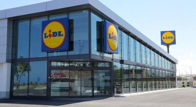 Lidl outdoors