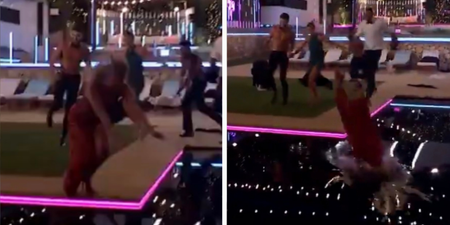 Love Island fans can’t get over this clip of Faye diving into the pool