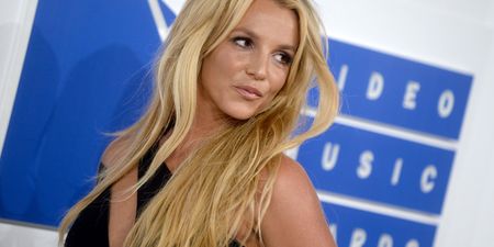 Britney Spears “in talks” to do sit down interview with Piers Morgan