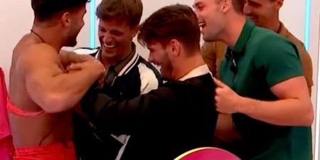 Love Island fans in stitches over the boys failed prank on Unseen Bits