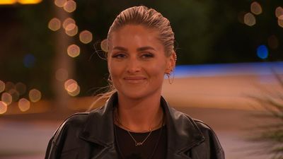 Love Island first look: One girl is dumped as drama hits over the… washing up?