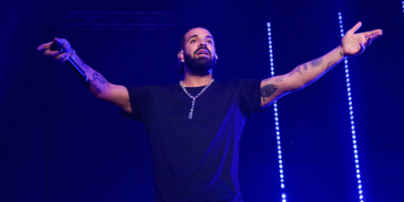 Drake offers to cover fan’s medical bills after spotting heartbreaking sign mid-concert
