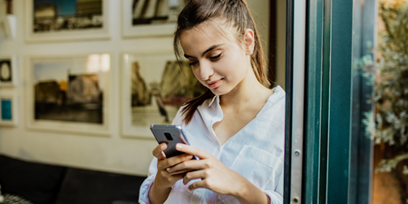 What women need to know about the paperclipping dating trend
