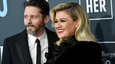 Kelly Clarkson’s ex-husband was dating her former assistant before his death